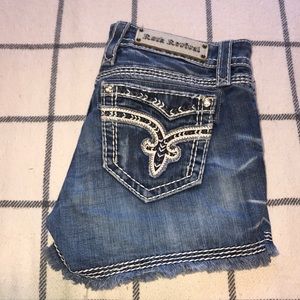Vivian distressed shorts up for trade